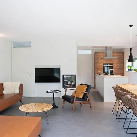 Aan Noordzee Veranda Villa *