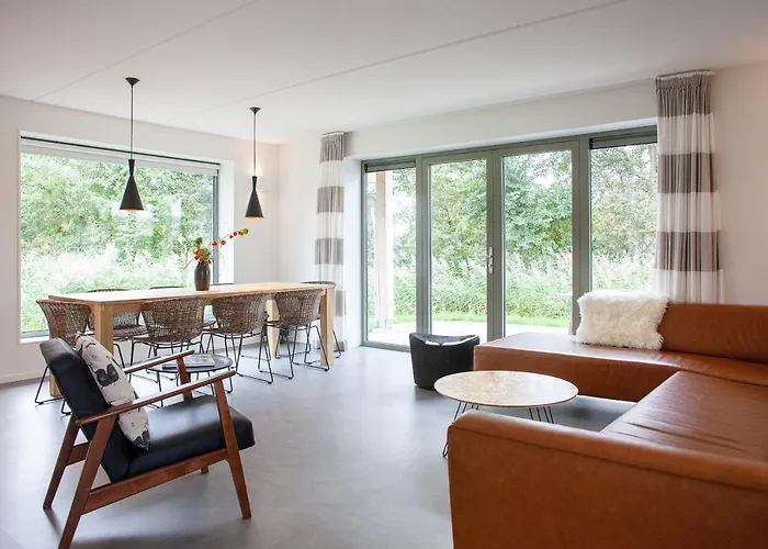 Aan Noordzee Veranda Villa *