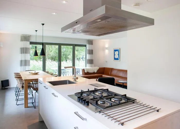 Aan Noordzee Veranda Sint Maartensvlotbrug